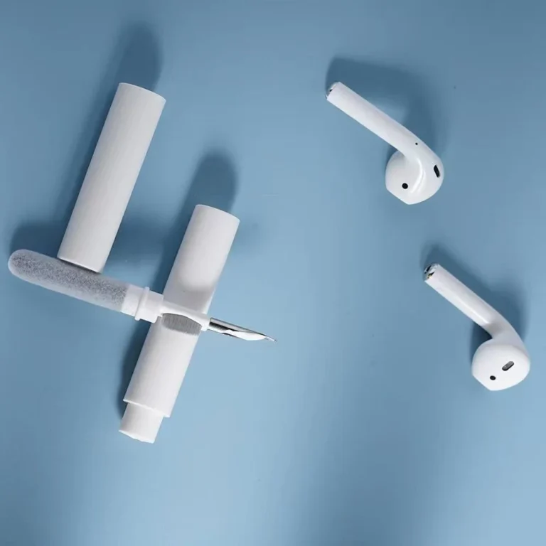 Bút Vệ Sinh Tai Nghe Bluetooth 3 Trong 1: Đầu Kim Loại, Mút Bọt, Chổi Mềm