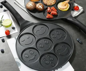 Chảo 7 Khuôn Mặt Cười Chống Dính Vân Đá Làm Pancake Và Trứng Ốp La
