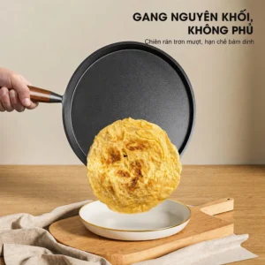 Chảo Gang 26cm Đế Bằng Đúc Nguyên Khối, Tay Cầm Gỗ, Dùng Được Bếp Từ
