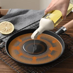 Chảo Gang 26cm Đế Bằng Đúc Nguyên Khối, Tay Cầm Gỗ, Dùng Được Bếp Từ