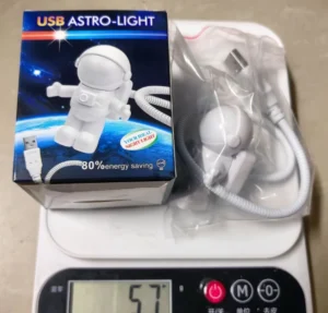 Đèn LED Phi Hành Gia Cắm Cổng USB, Cổ Uốn Dẻo Cho Laptop