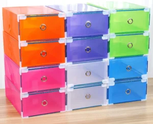 Hộp Đựng Giày Nhựa Trong Viền Màu 30 x 18 x 10 cm, Xếp Chồng Được