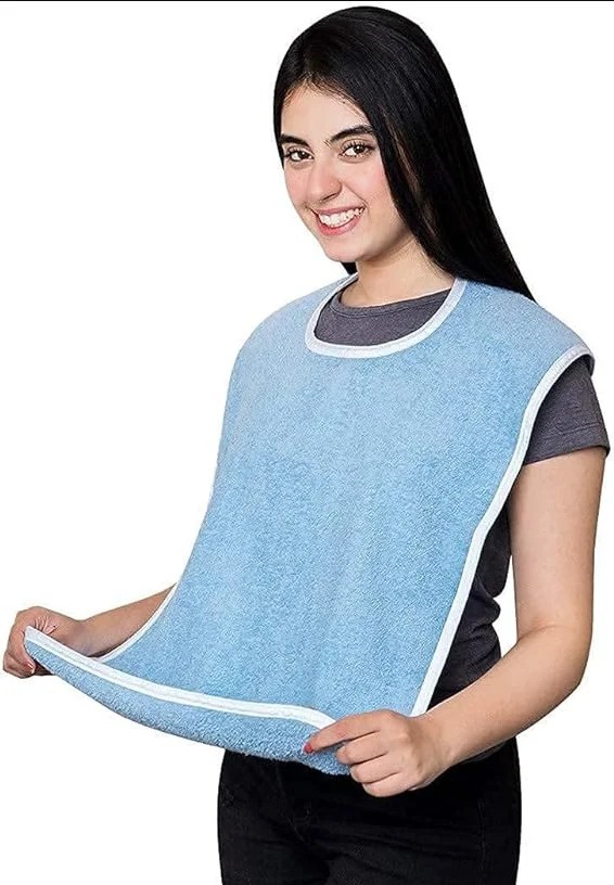 Yếm Đa Năng Chống Bám Bẩn Cho Người Cao Tuổi