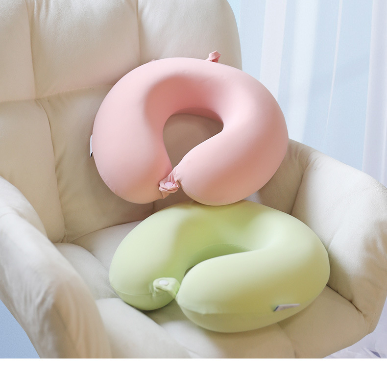 Gối Kê Cổ Hình Chữ U Kèm Túi Đựng EVA
