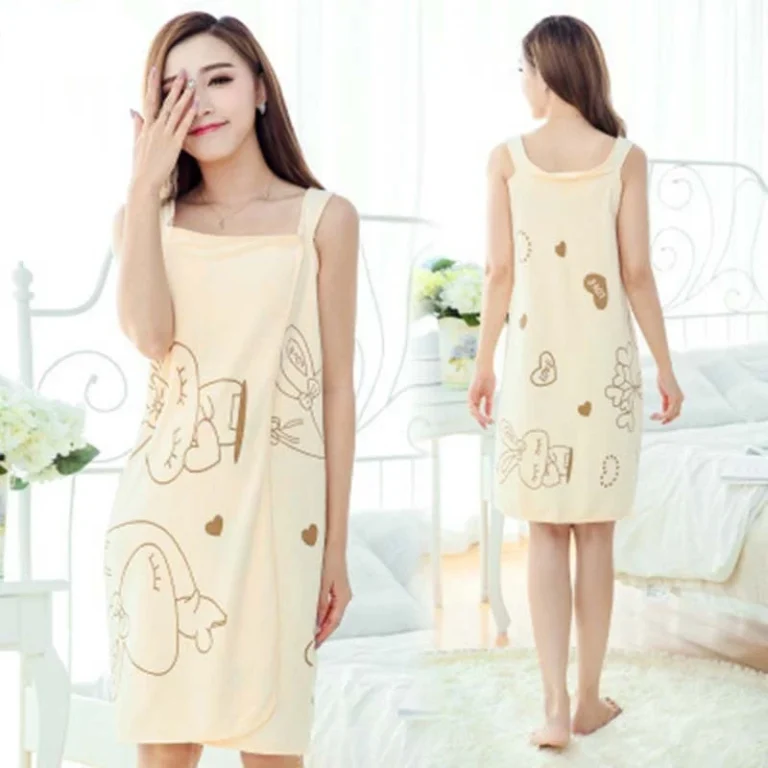 Khăn Tắm Kiêm Áo Choàng 2 Dây 80 x 135 cm, Giao Màu Ngẫu Nhiên