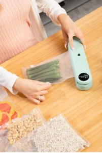Máy Hút Chân Không Kèm Hàn Miệng Túi A2600 Cho Gia Đình