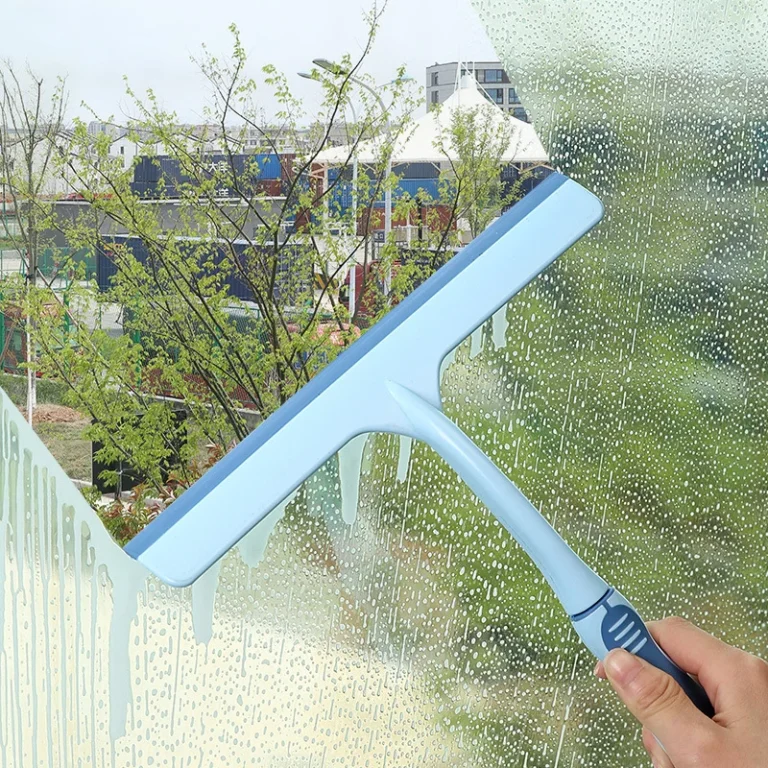 Cây Gạt Nước Cán Dài Lưỡi Cao Su 26 cm, Màu Xanh Da Trời