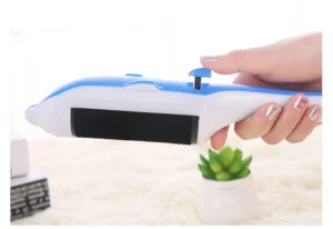 Cây Lăn Bụi Quần Áo Hình Cá Heo 24,5 cm Không Dùng Pin