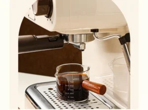Cốc Đong Espresso Thủy Tinh 100 ml Tay Cầm Gỗ, Có Vạch Chia, Miệng Rót Kép