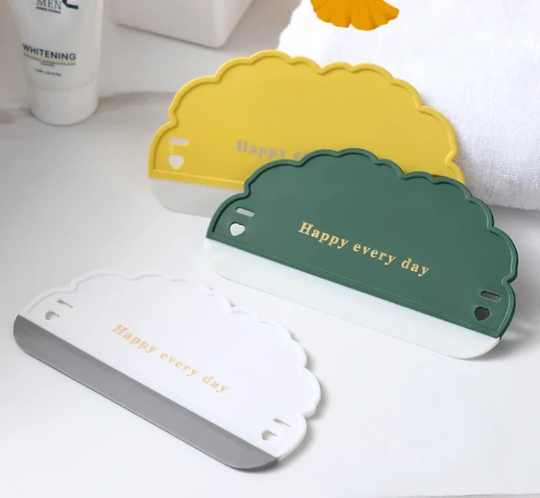 Gạt Nước Silicone Cầm Tay Hình Đám Mây 16 × 8,5 cm Lau Kính, Gương, Vách Tắm