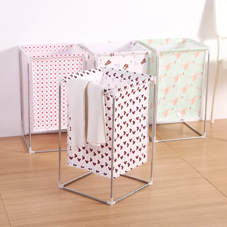 Giỏ Vải Đựng Đồ Giặt Khung Kim Loại 32 × 32 × 52 cm Tháo Rời, Họa Tiết Hồng Hạc