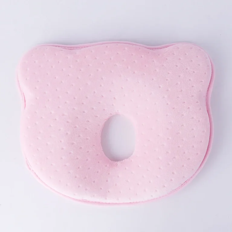 Gối Lõm Hình Gấu Cho Bé 23 × 23 × 3 cm, Vỏ Vải Mềm