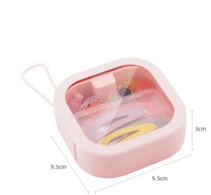 Hộp Nhựa Mini 9,5 × 9,5 × 3 cm Nắp Trong Có Dây Móc, Đựng Đồ Nhỏ