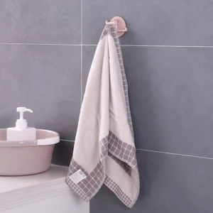 Móc Dán Tường Mini 3 Nhánh Xoay 5,8 cm, Treo Chìa Khóa, Dây Sạc, Khăn