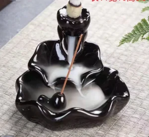 Thác Khói Trầm Hương Để Bàn 12 × 10 × 5,5 cm Dùng Nụ Trầm Có Lỗ, Nhiều Mẫu Ngẫu Nhiên