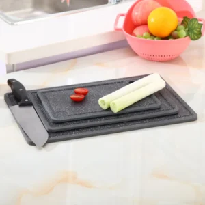 Thớt Nhựa Vân Đá 30 × 20 cm Không BPA, Rãnh Chặn Nước, Lỗ Treo